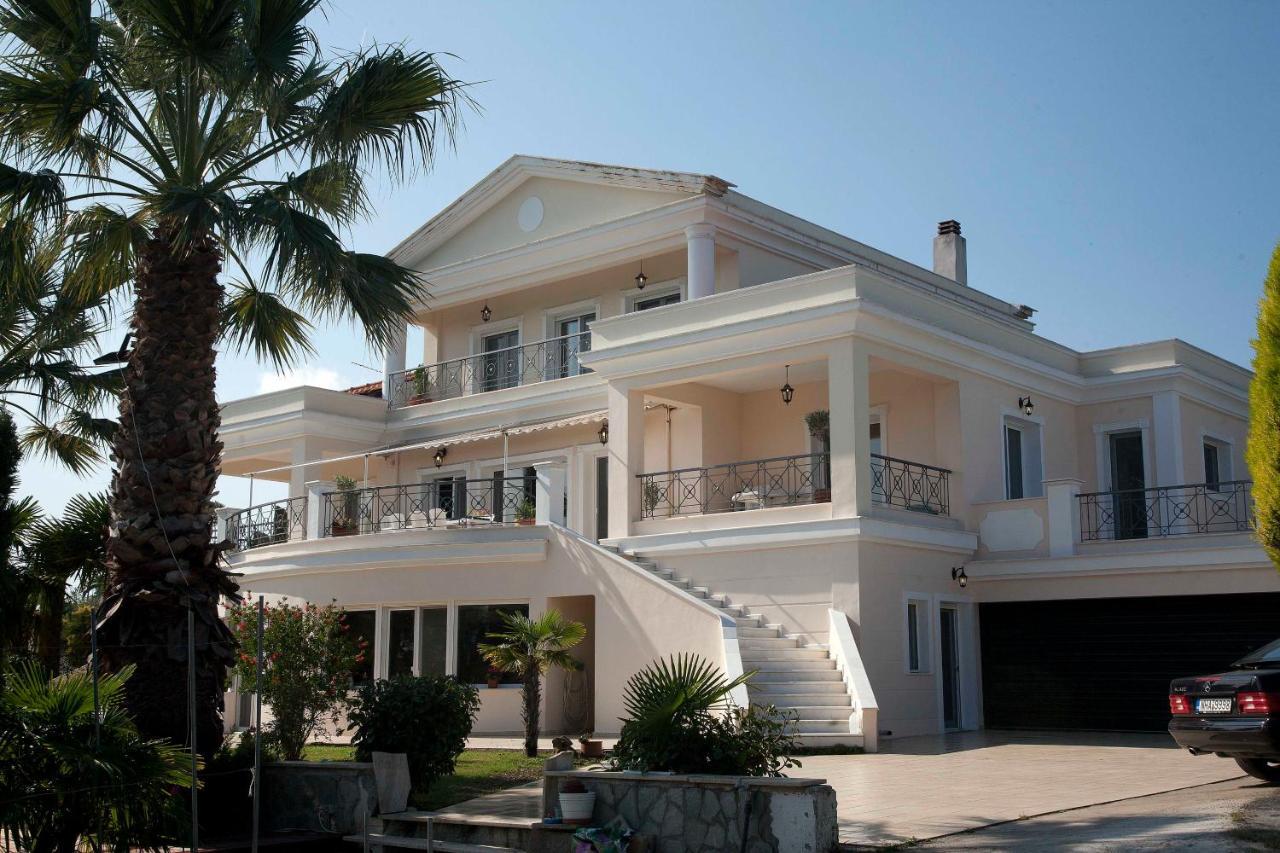 Villa Elena Peraía Esterno foto