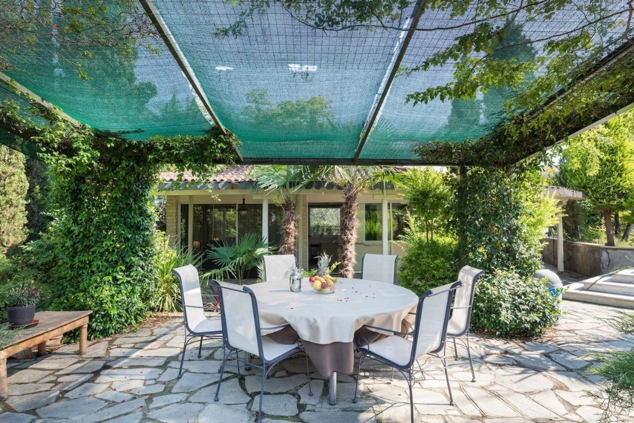 Villa Elena Peraía Esterno foto